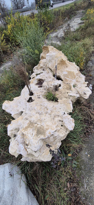 Известняк Эльбрус, рельефный каскад для водопада