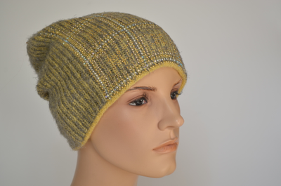 Итальянская шапка цвета лайм