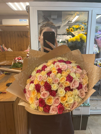 101 роза микс