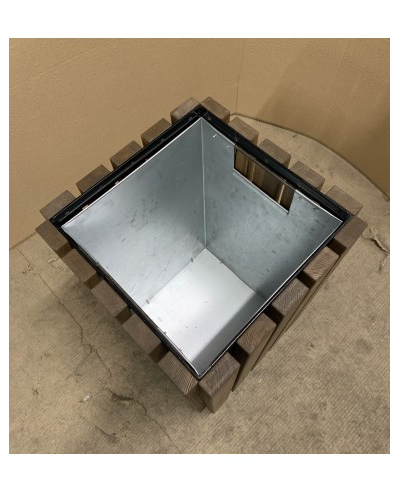 Урна парковая из дерева на металлокаркасе 100 л AVU066