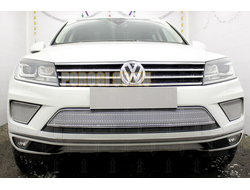Защита радиатора Volkswagen Touareg II 2014-2018 chrome низ PREMIUM (кроме R-Line)