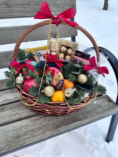 Корзина «К новогоднему столу»