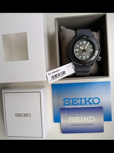 Наручные часы Seiko SNE563P1