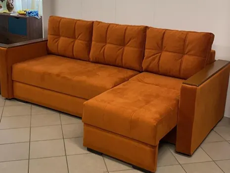 Диван в обивке "Imperia".