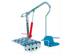 Подъемник инвалидный для бассейна ИПБ-170Г (с гидравлическим приводом)