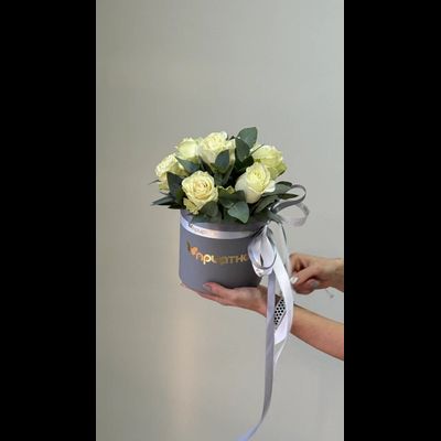 Цветочная композиция цветов на 8 марта № 738