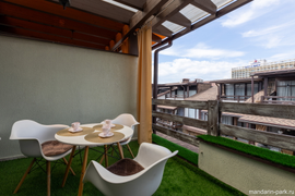 Апартаменты ЛЮКС с 2 спальнями и террасой