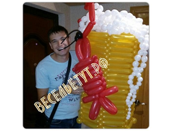 гигантская кружка пива и рак