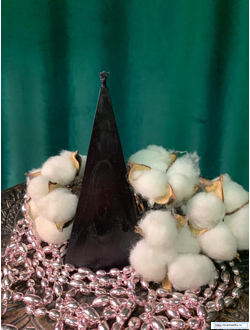 Свеча черная Пирамида (до 10ч. горения).