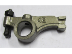 koromyslo-vypusknogo-klapana-su-ud186