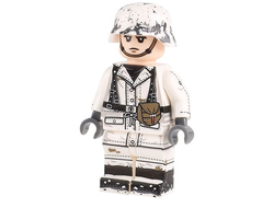 Немецкий разведчик в зимнем камуфляже