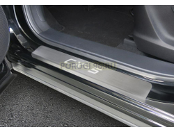 Накладки на пороги для Mazda CX-5 2011-2016