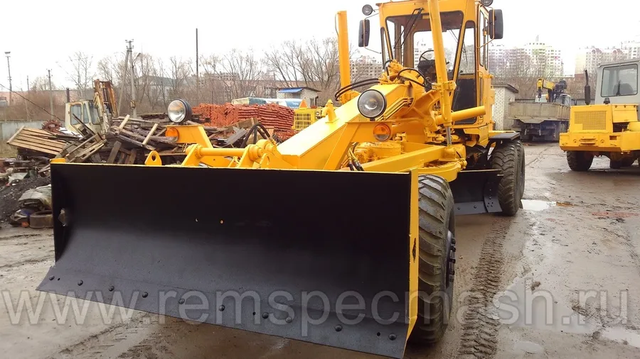 Автогрейдер ДЗ-122Б