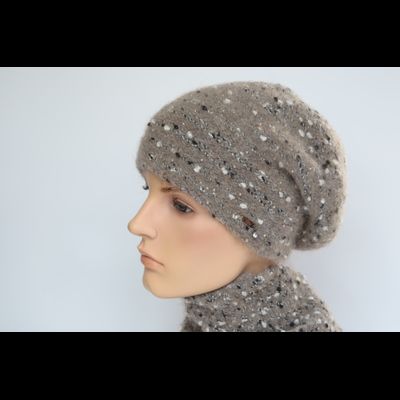 Вязаный берет из шерсти мериноса Vizio Италия 8074 B ореховый