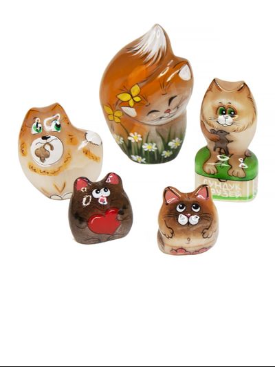 Фигурки из камня селенит в ассортименте