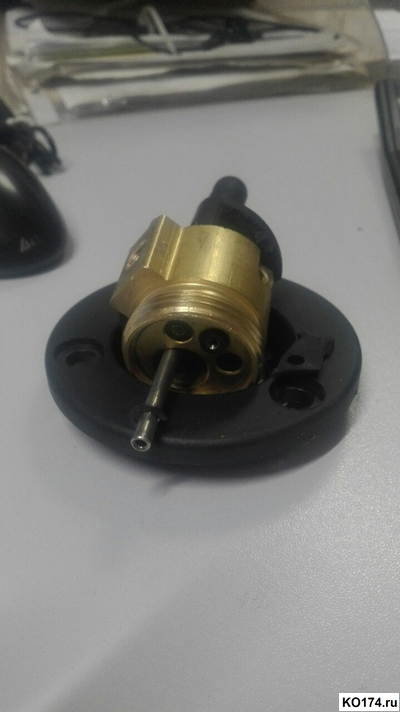 Евроразъем на корпус полуавтомата MIG 200G Aurora