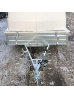 Прицеп ЛАВ-81013A с пластиковой крышкой