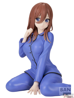 Фигурка Мику Накано (Miku Nakano Relax Time)