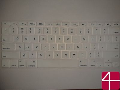 Наклейка MacBook Pro 13