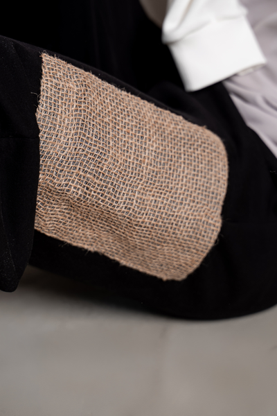 Брюки с накладными карманами из мешковины