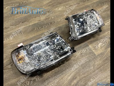 Фары Toyota Land Cruiser 100 светлые