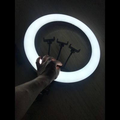 Кольцевая светодиодная лампа Soft Ring Light с штативом и пультом ДУ