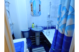 1-комн. квартира посуточно в г. Кызыле, ул. Кечил-оола, д.7 г