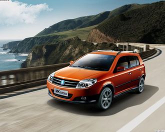 Geely MK Cross