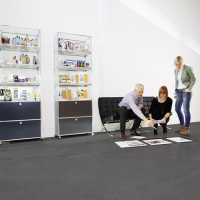 Биополы Wineo Purline 1500 fusion XL Pure Four PL114C в интерьере офиса