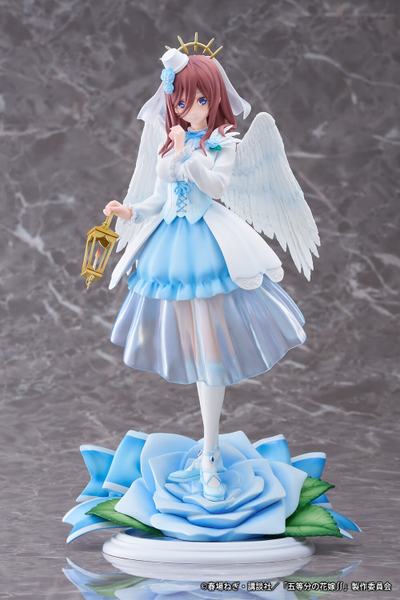 Фигурка 1/7 Мику Накано (Miku Nakano Angel ver.)