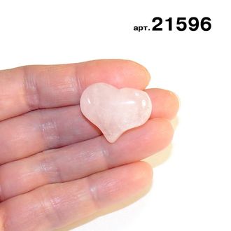 Розовый кварц натуральный (сердце) арт.21596: 8,4г - 20*25*12мм