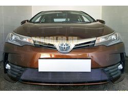 Защита радиатора Toyota Corolla 2016- black