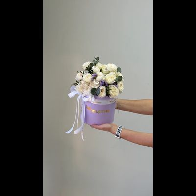 Цветочная композиция цветов на 8 марта № 741