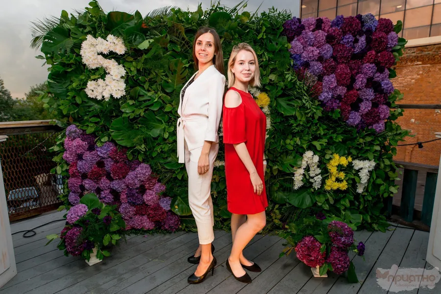 Живая фотозона для корпоративных презентаций