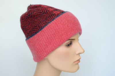 Красная шапка женская Визио Италия зима 2023 фото