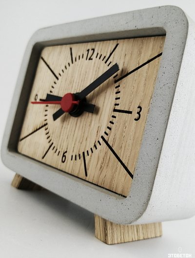 Часы настольные RETRO