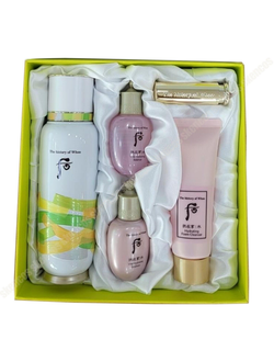 The history of Whoo Bichup First Moisture Anti-Aging Essence Special Set Антивозрастная эссенция (130мл)+ мини-версии