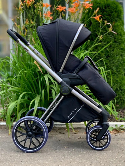 Детская коляска 3 в 1 Luxmom 811X Черный