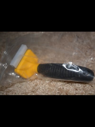 Дешеддер для вычесывания подшерстка, мини (4,5 см)