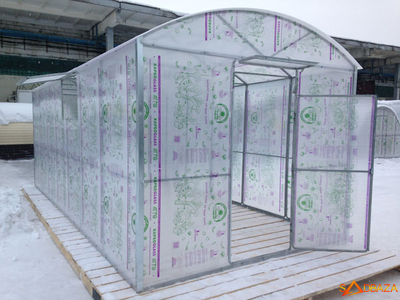 Теплица длина 10м