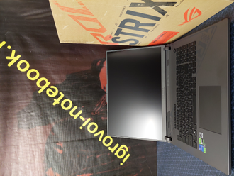 ASUS ROG Strix G18 G814JV-N5050 ( 18.0 WUXGA IPS 165Hz Intel i7-13650HX RTX4060(8Gb) 16Gb 512SSD )