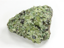 Хризолит (Перидот, Оливин), кристаллы на породе, США (41*30*15 мм, 25 г) №38088