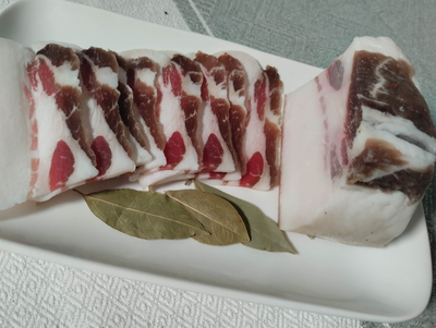 Сало соленое купить от фермера с доставкой на дом | Ферма СытникЪ