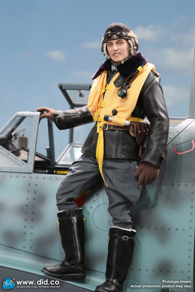 ПРЕДЗАКАЗ - Пилот Люфтваффе - Коллекционная фигурка 1/6 WWII German Luftwaffe Ace Pilot – Erich Hartmann (D80190) - DID ?ЦЕНА: 26300 РУБ.?
