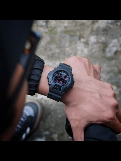 Часы Casio G-Shock DW-6900MS-1