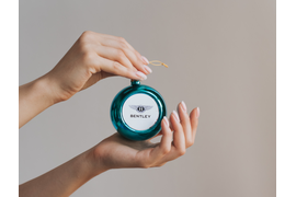 Елочные игрушки с логотипом компании