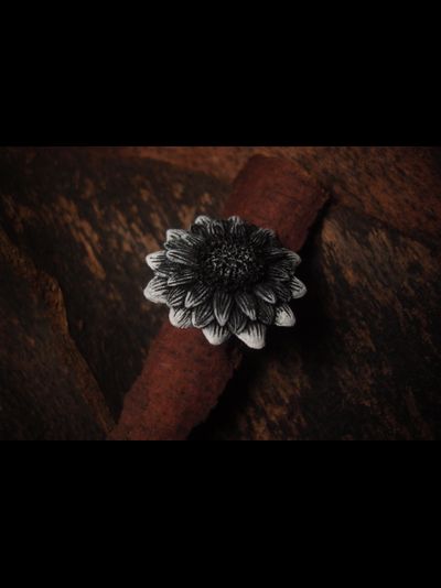 Кольцо "Цветок Угля и Пепла"