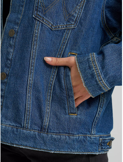 Куртка Wrangler® Women's Girlfriend Denim Jacket