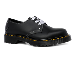 Dr. Martens 1461 Hearts Smooth Patent Lamper