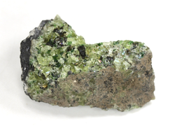 Хризолит (Перидот, Оливин), кристаллы на породе, США (41*24*19 мм, 25 г) №38090